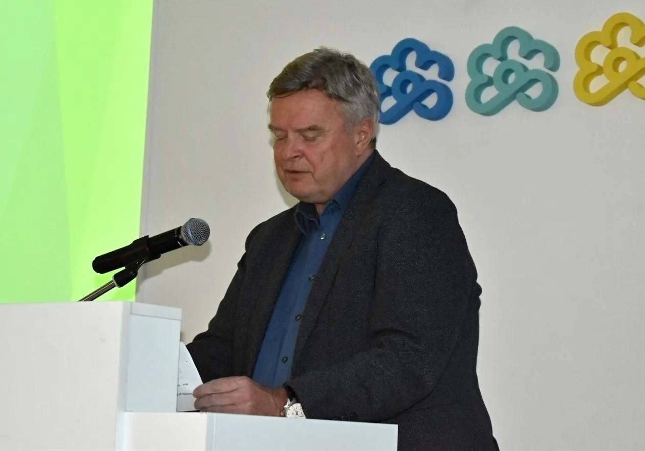 Pavel Nezval